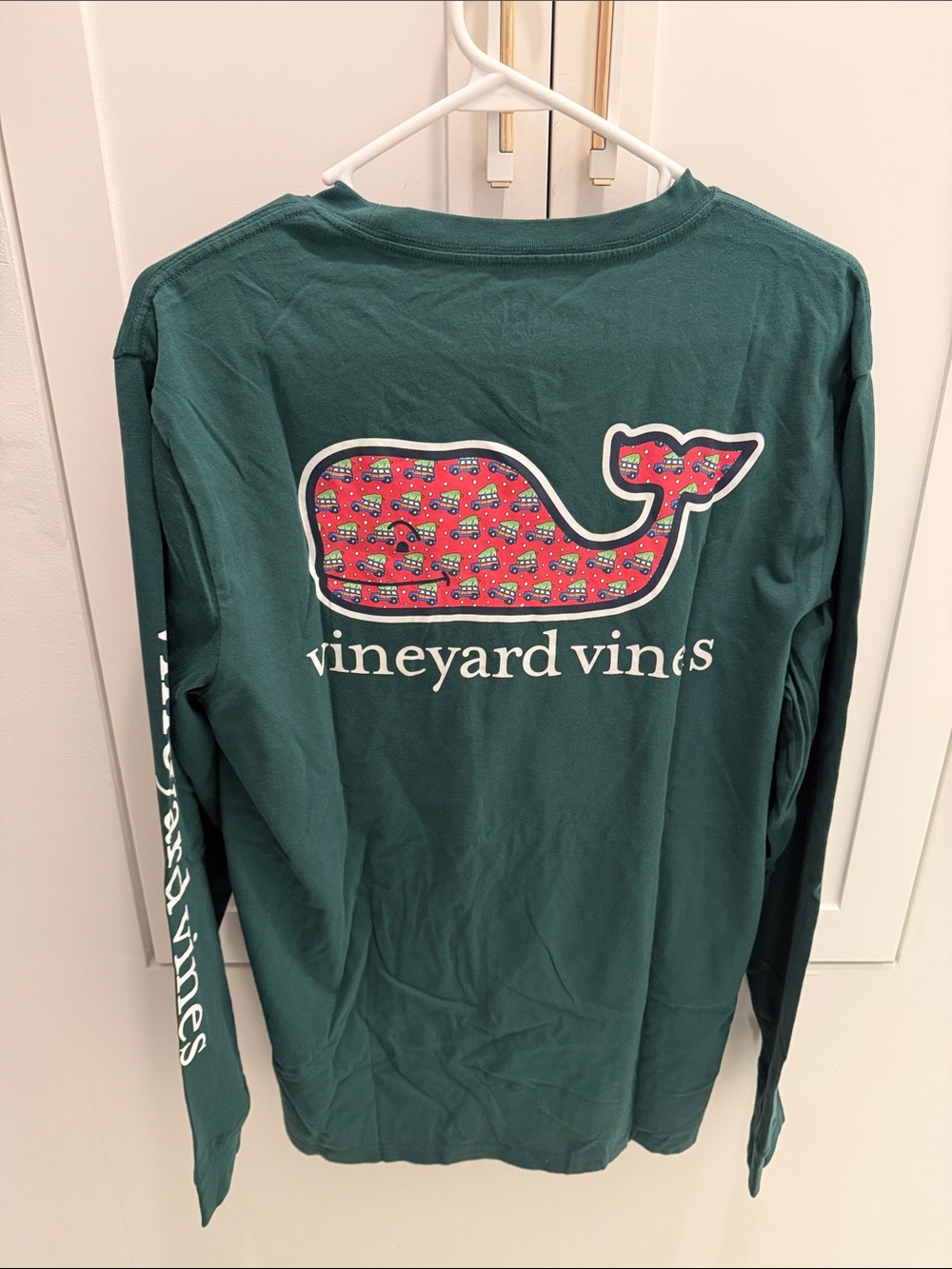 Vineyard Vines Dark Green Christmas Long Sleeve Whale Tee with Pink Pattern